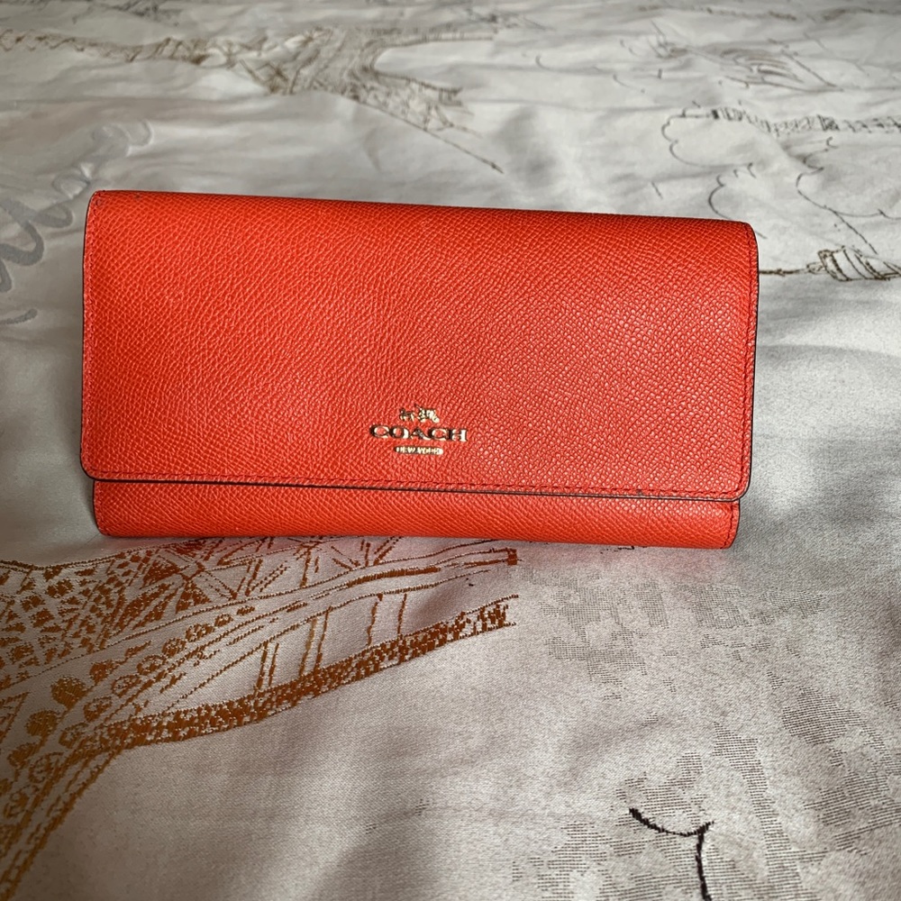 Wallet - Picture 3 of 5